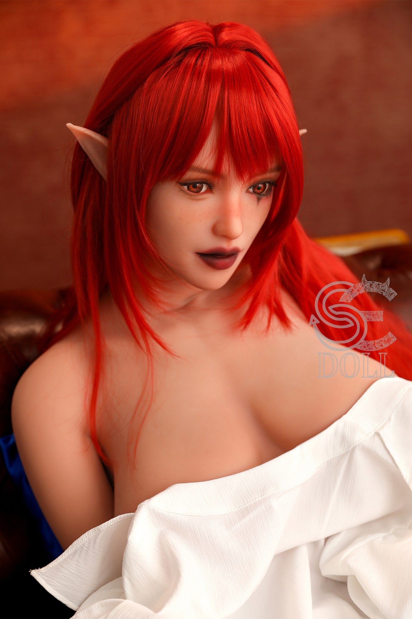 SED230_167-E_Head_#021_Elvira_221213_main_05.jpg