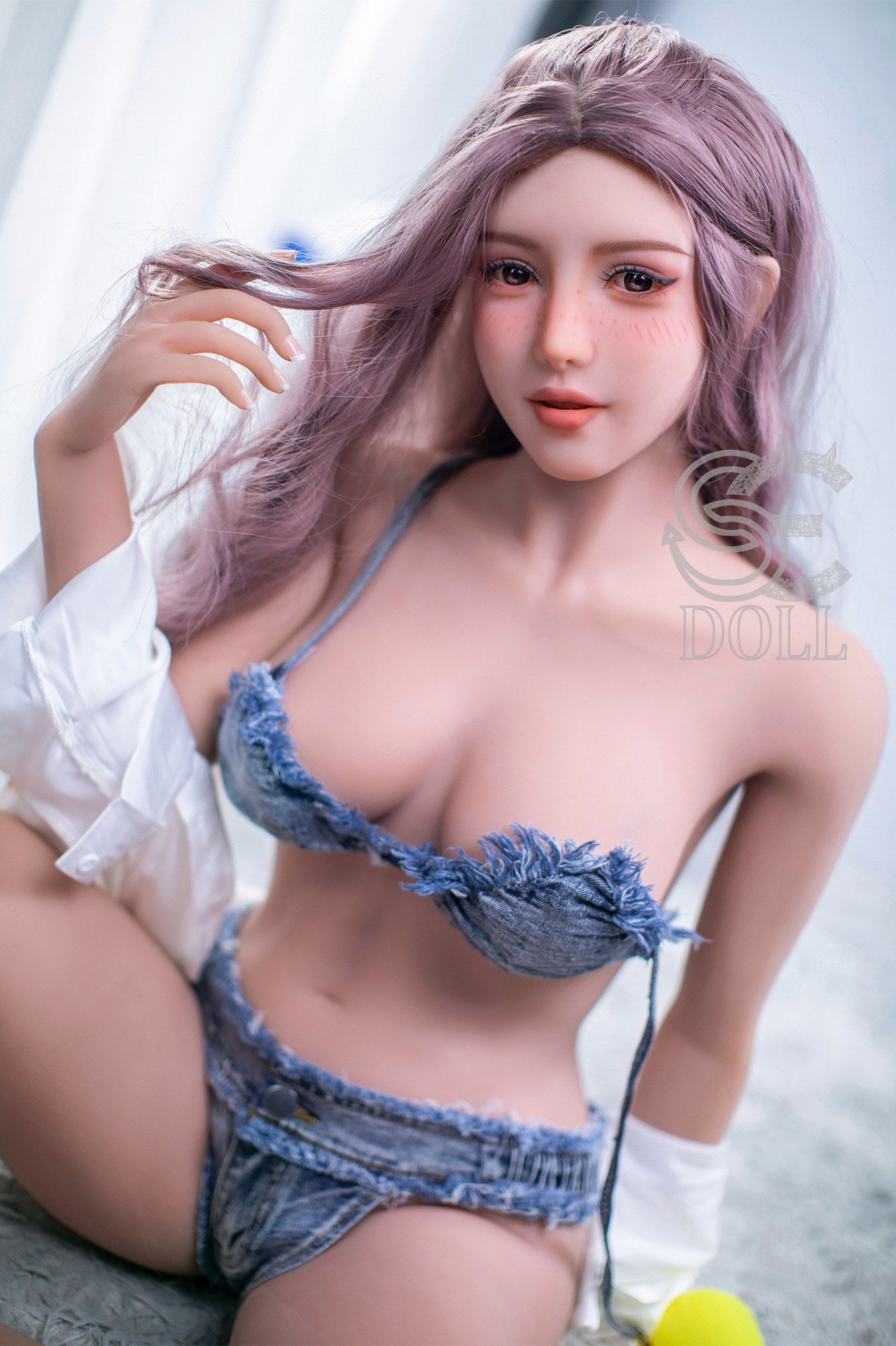 SED234_163-E_Head_#080_Yasmin_230110_main_03.jpg