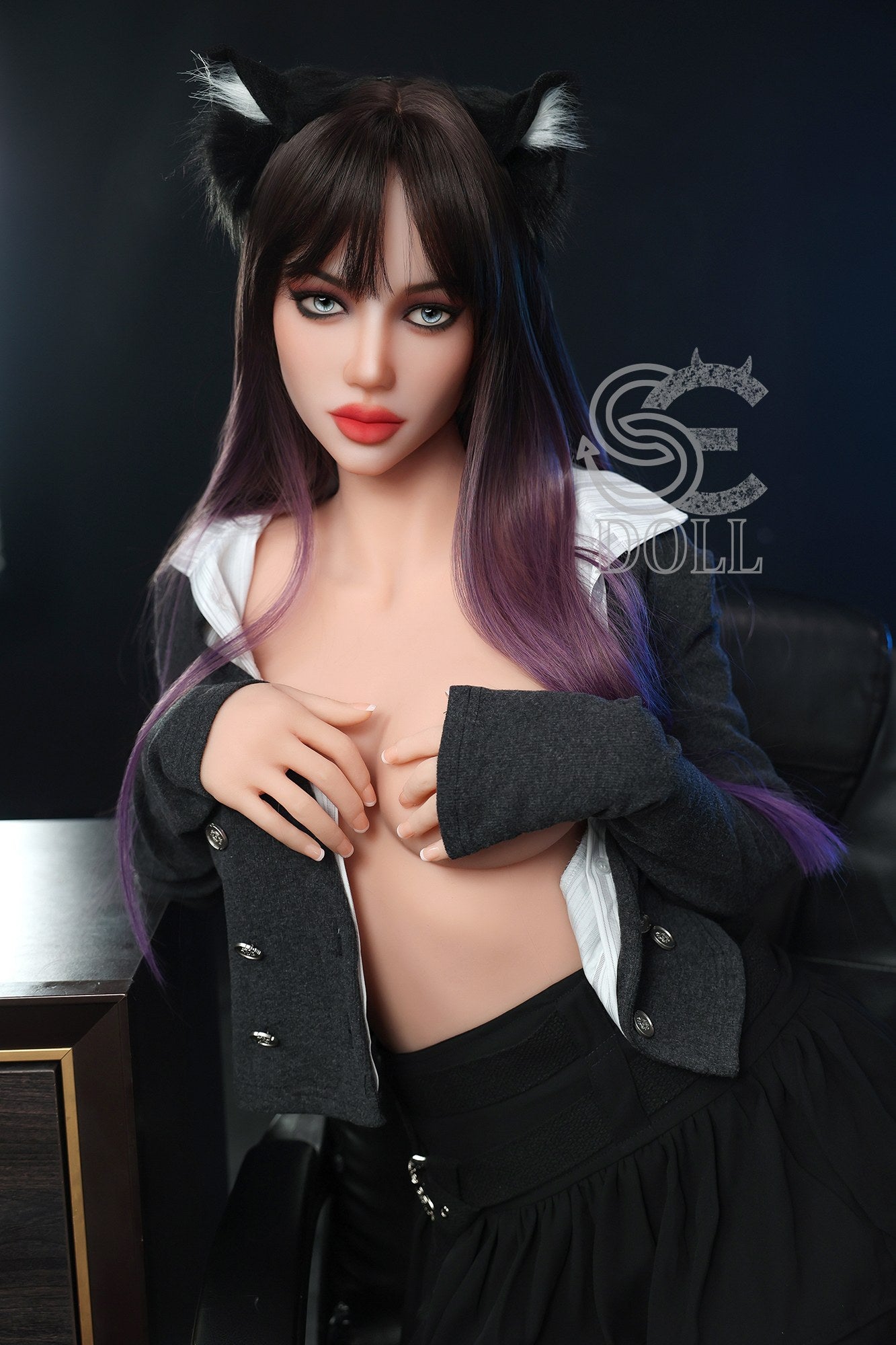 SED328_168-F_Head#014_Maggie.B_20250325_main_06.jpg