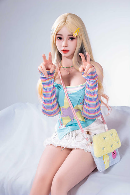 AZM_Skin_Texture_159cm_5ft3_B_Cup_S232_483_pp_005.jpg