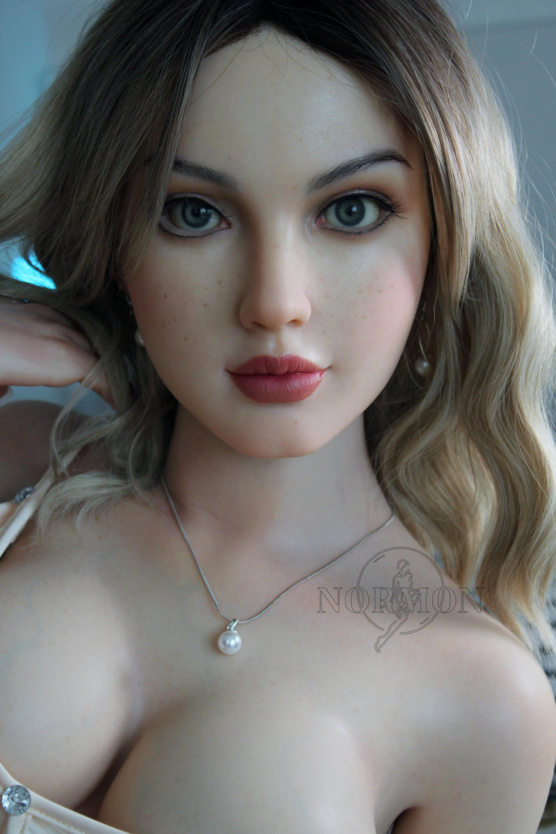 Normon_Doll_Silicone_165cm_5ft5_A_C_Cup_Tammy_B_pp_002.jpg