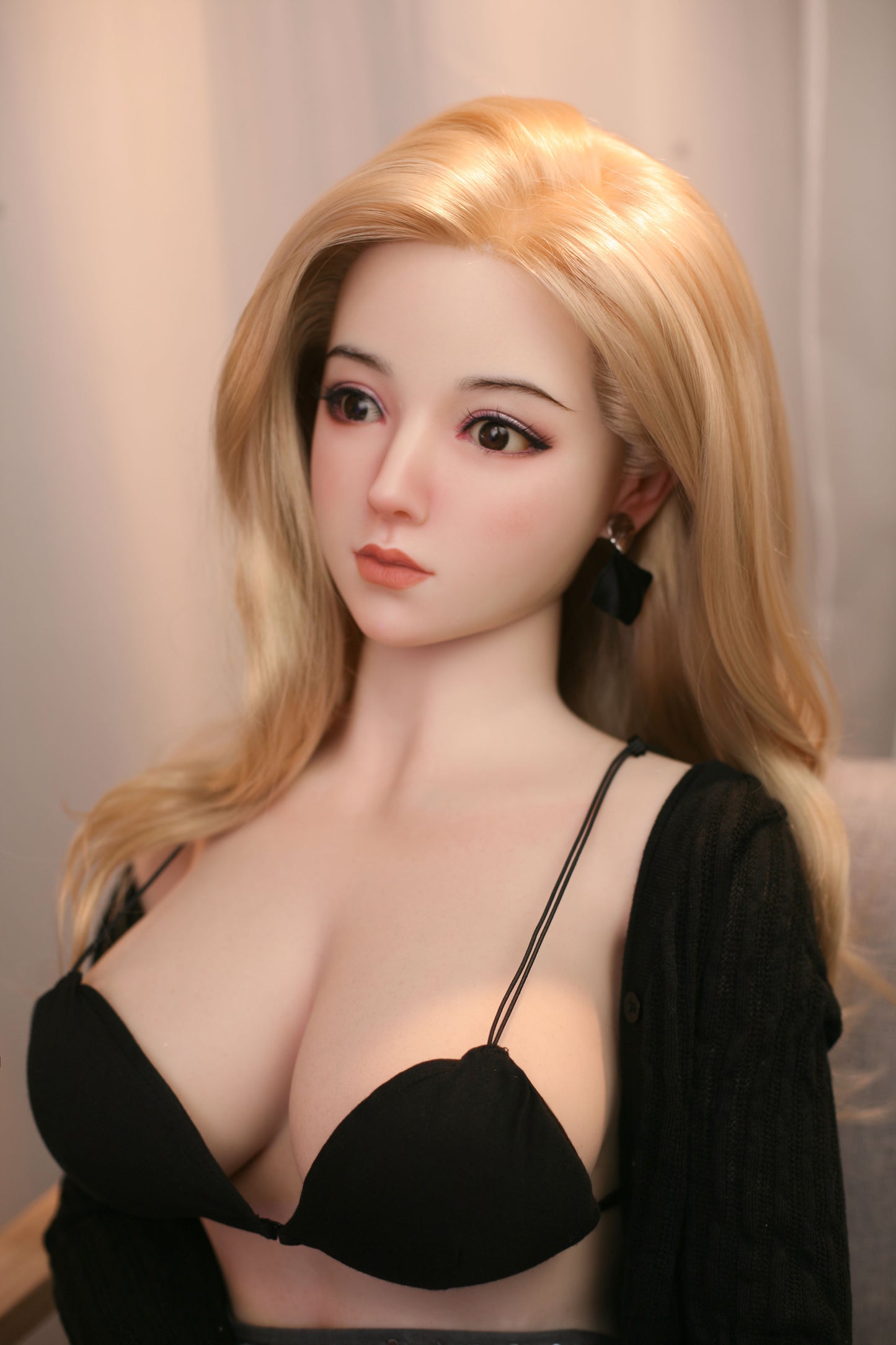 QM_DOLL_Silicone_163cm_5ft4_E_Cup_S06_D_pp_003.jpg