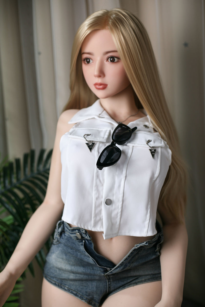 QM_DOLL_Silicone_163cm_5ft4_E_Cup_S06_E_pp_002.jpg