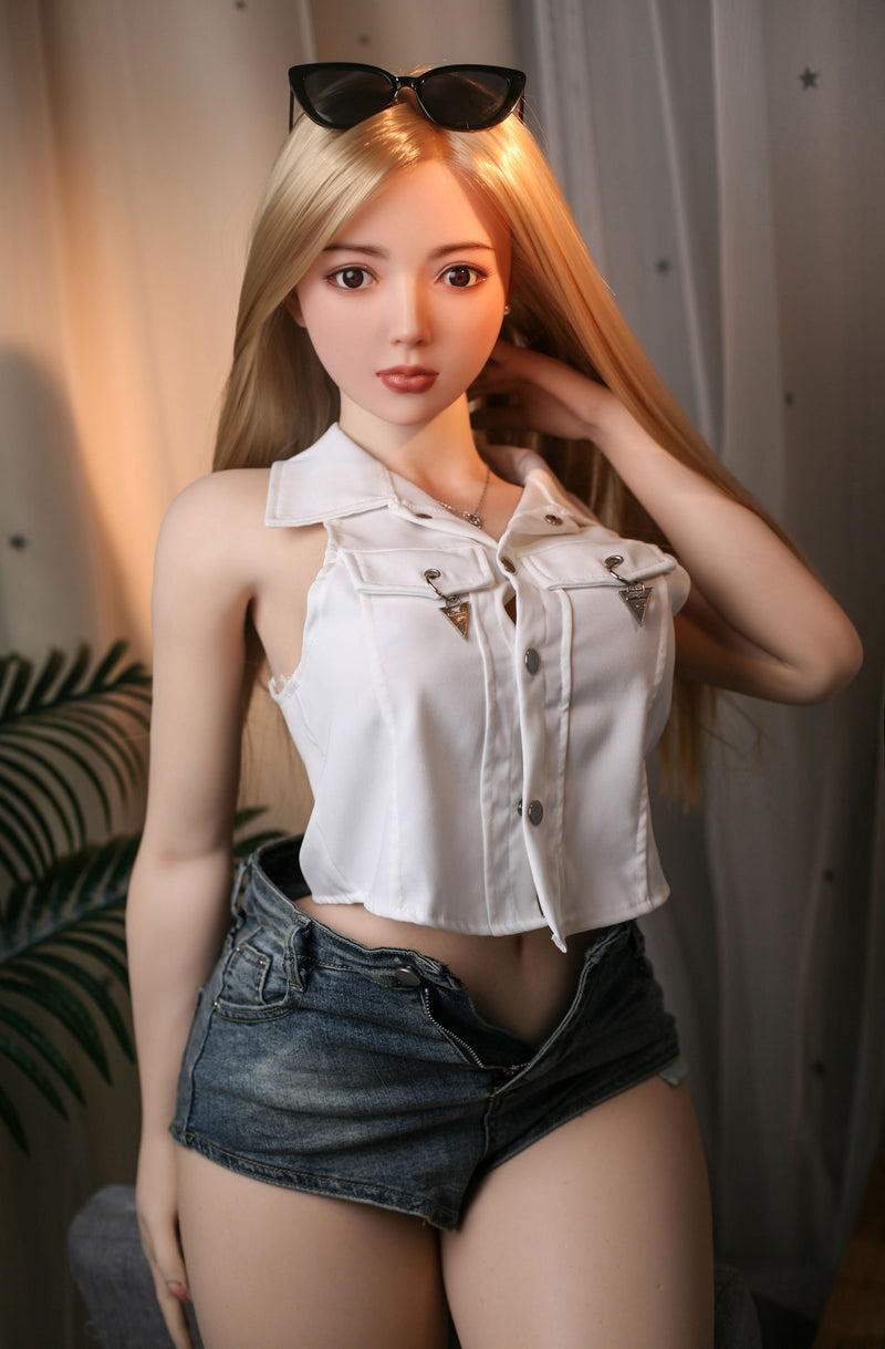 QM_DOLL_Silicone_163cm_5ft4_E_Cup_S06_E_pp_004.jpg