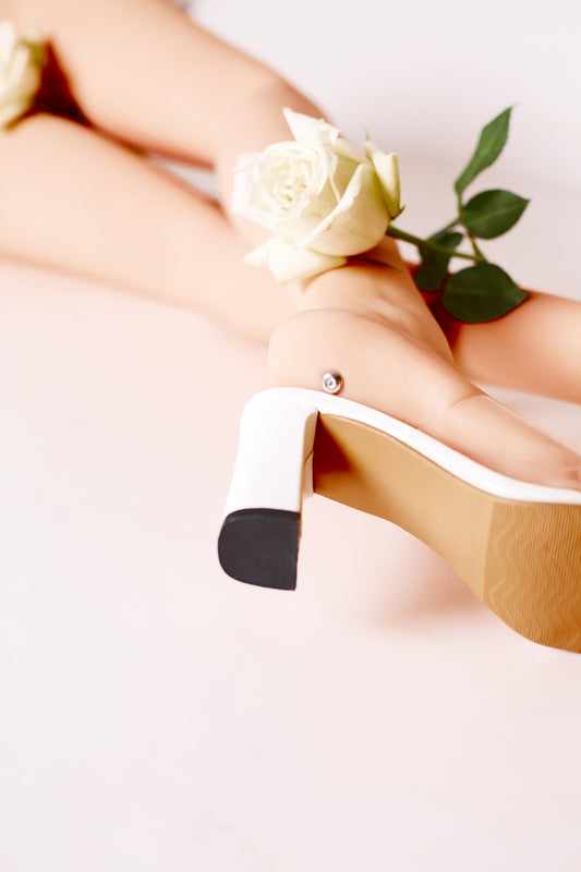 ClimaxDoll Classic Silicone White rose ThinY Leg image 1