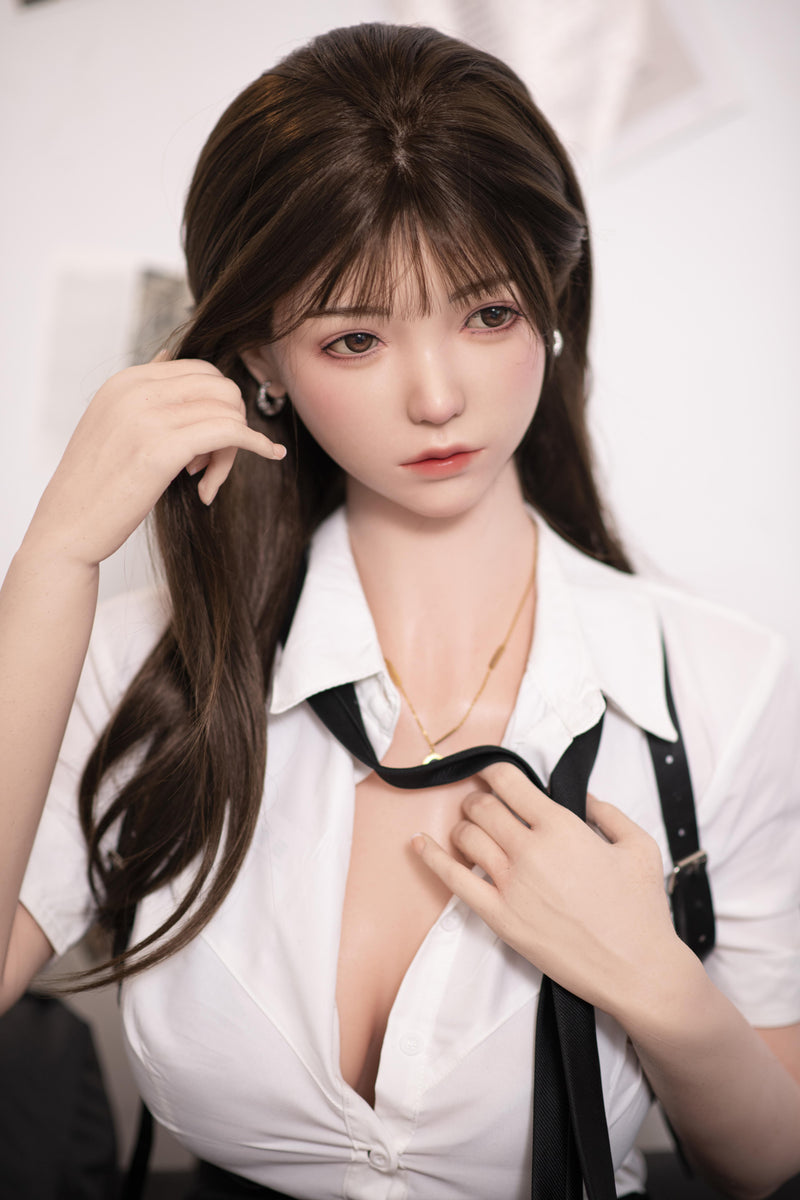 XY_DOLL_Silicone_158cm_5ft2_Emma_pp_003.jpg